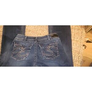 Silver Jeans Co Women's Jeans W30 L32 Suki Bootcut Mid Rise Whiskered Distressed